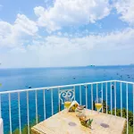Pietra Santa 4*