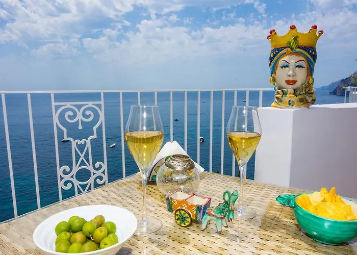 Pietra Santa Gasthuis Positano