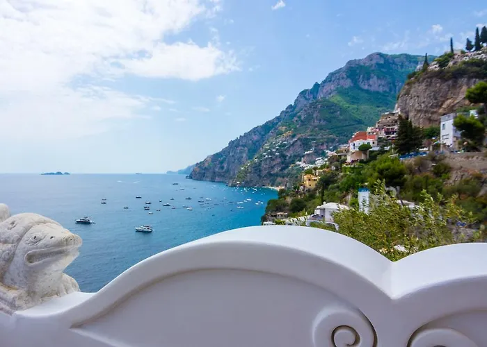 Pietra Santa Konukevi Positano