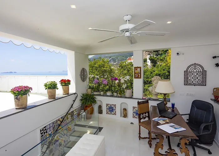 Pietra Santa Positano