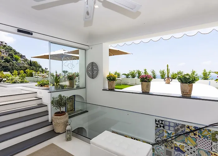 Pietra Santa Positano