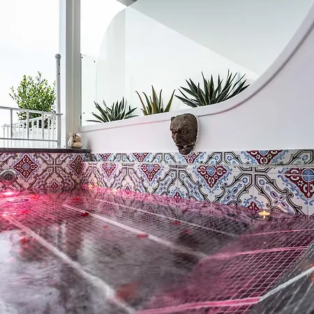 Pietra Santa בית הארחה 4*